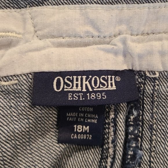 OshKosh Childs overalls with snaps on the legs 18 Months for easy diaper changes - Picture 5 of 7